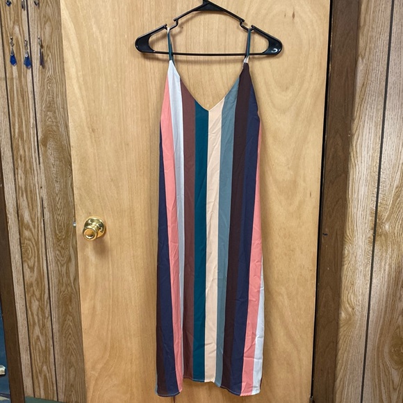 Lulus dress size medium. - Picture 1 of 4